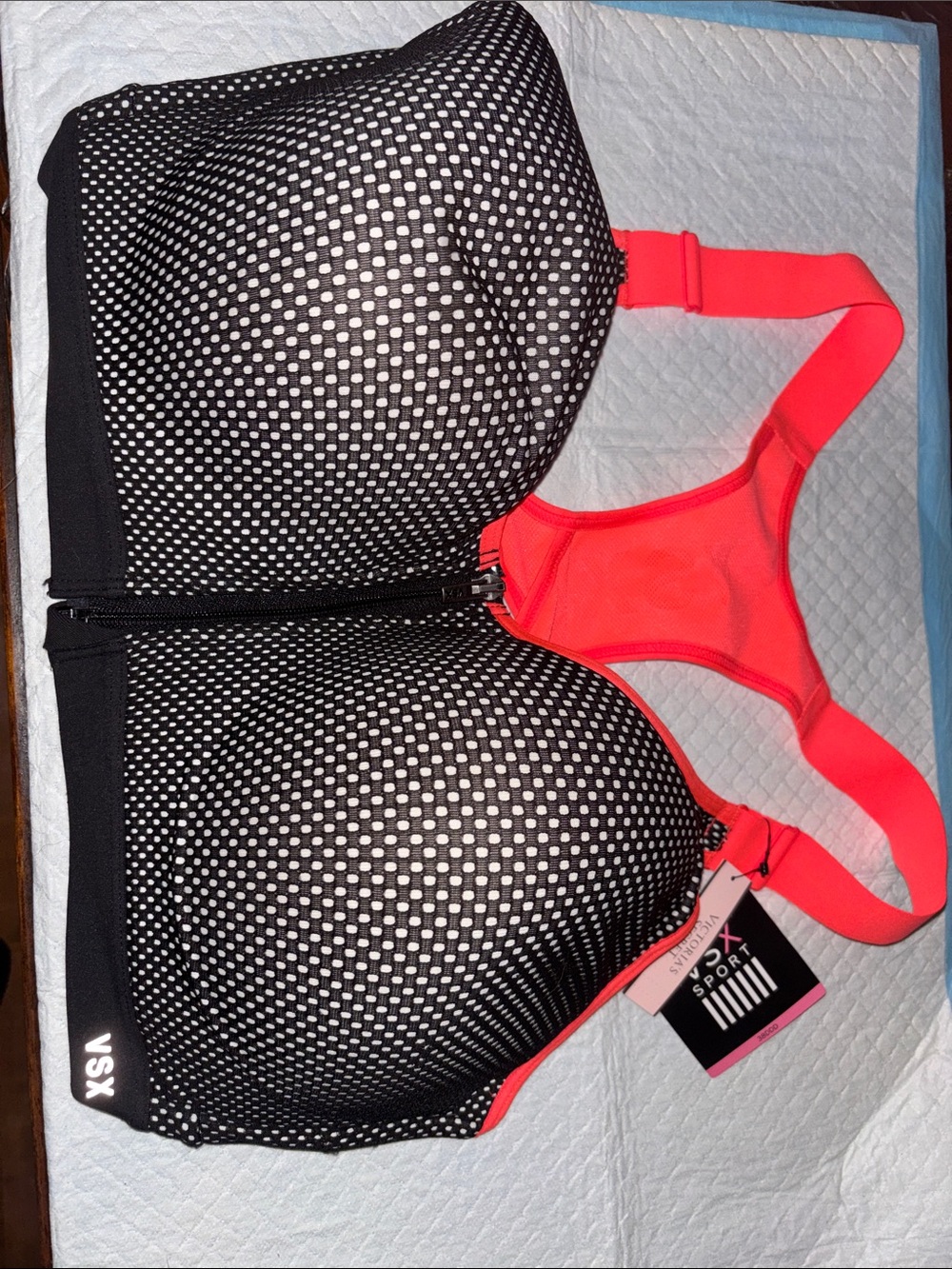 VSX Black & Neon Pink Front-Zip Sports Bra. 38DDD